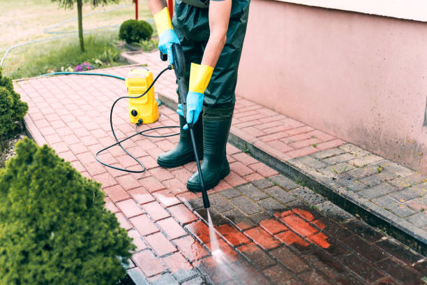 Best Parking Lot and Garage Cleaning  in Mountain View Acres, CA